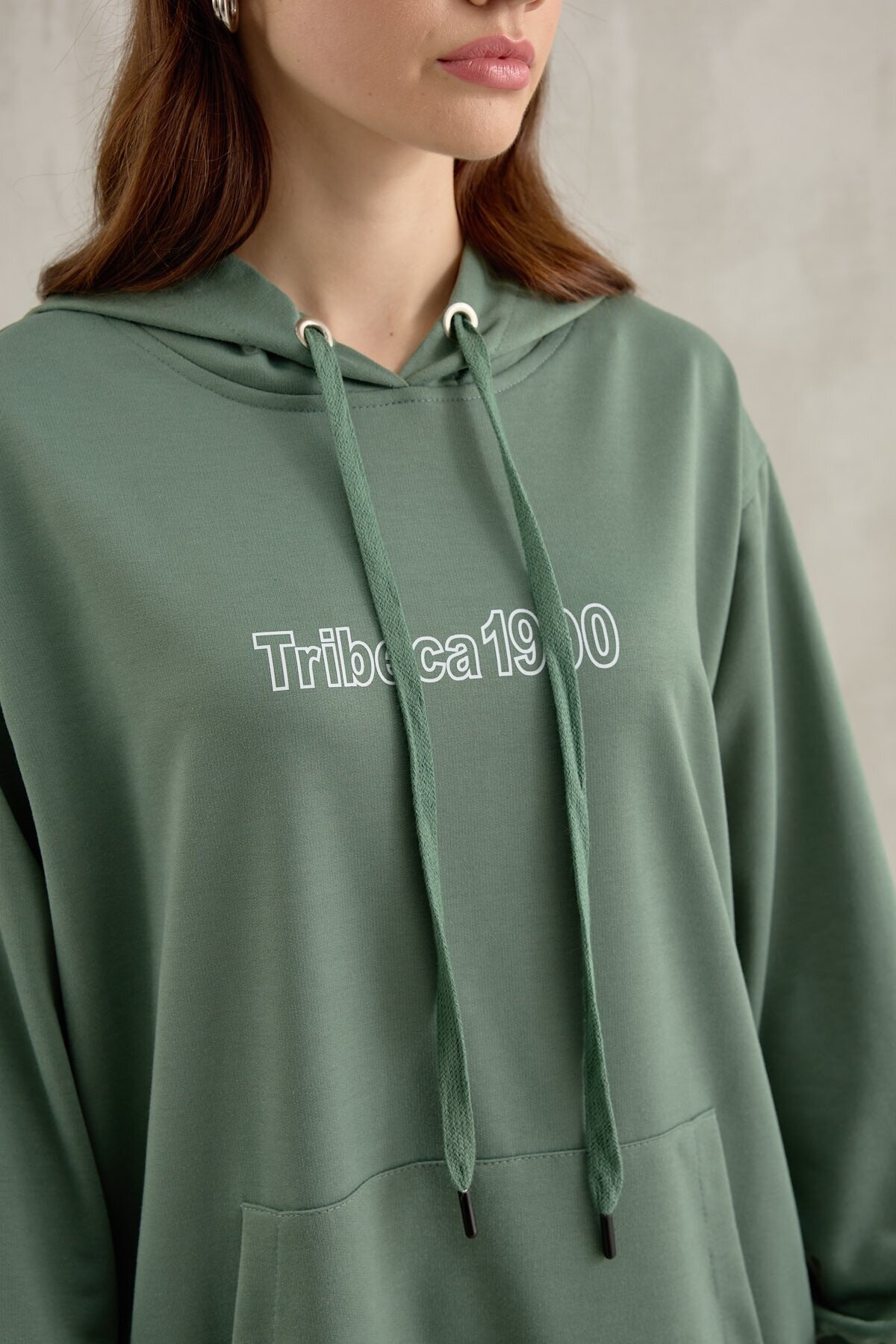 Baskı Detaylı Kanguru Sweatshirt Yeşil