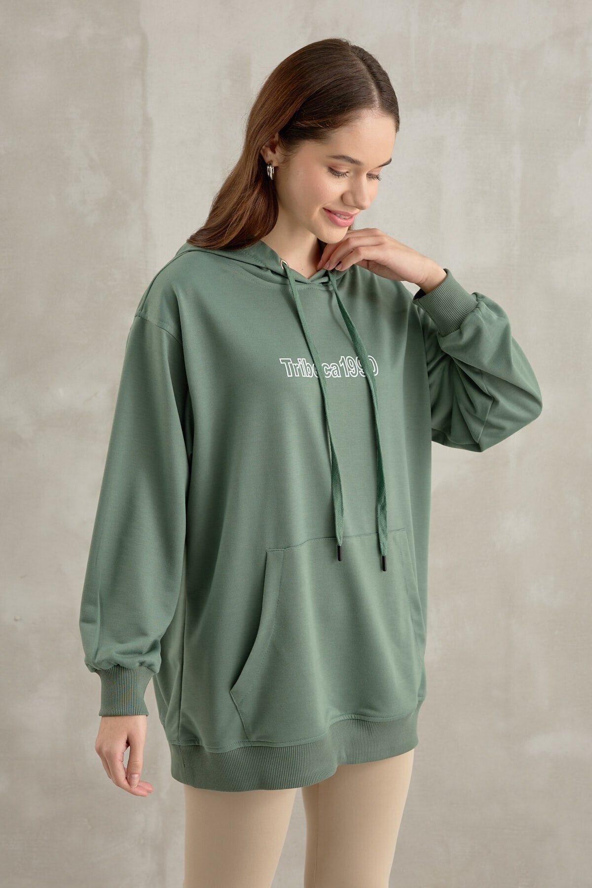 Baskı Detaylı Kanguru Sweatshirt Yeşil