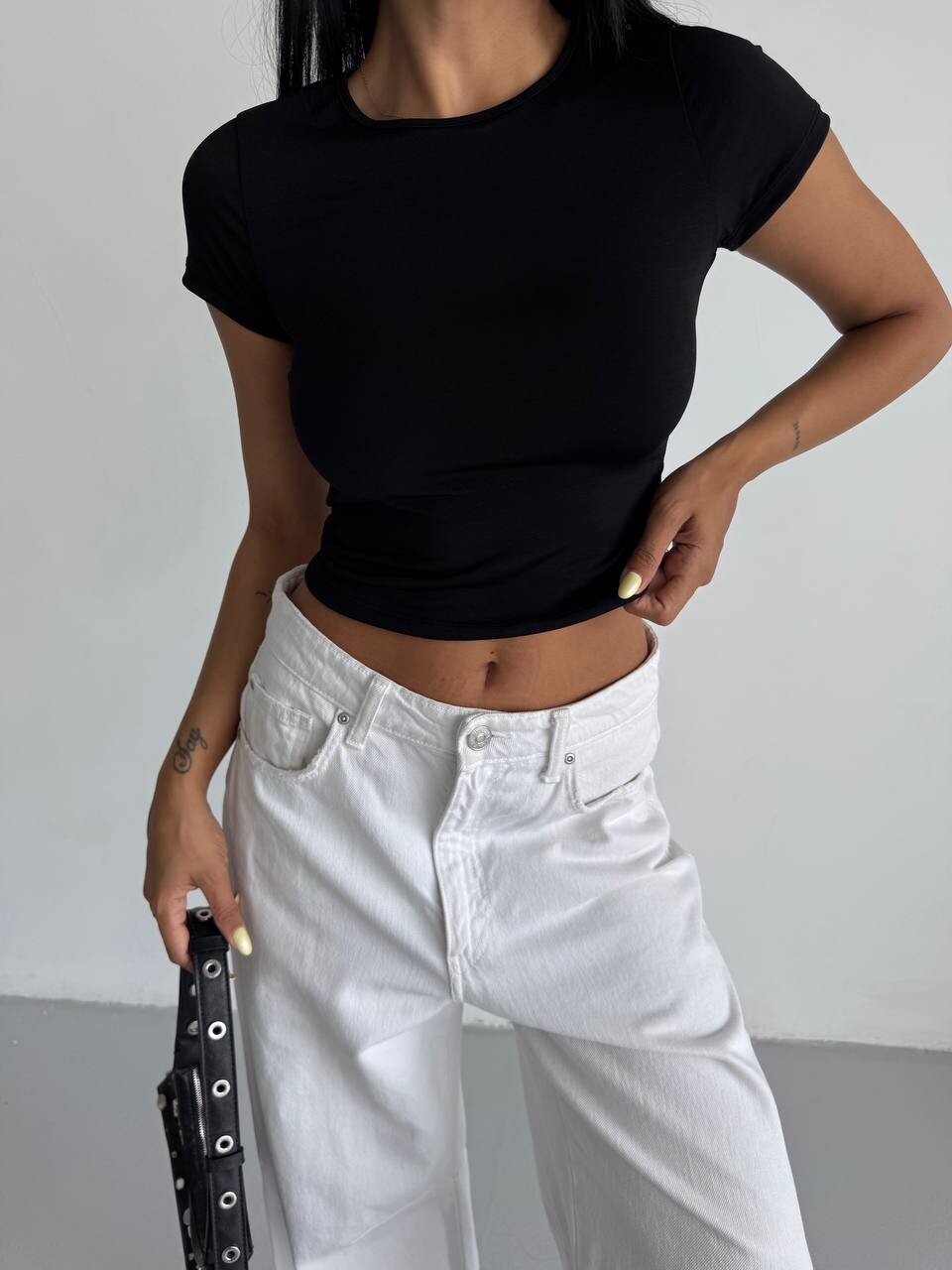Basic Kısa Kol Sandy Bluz Siyah
