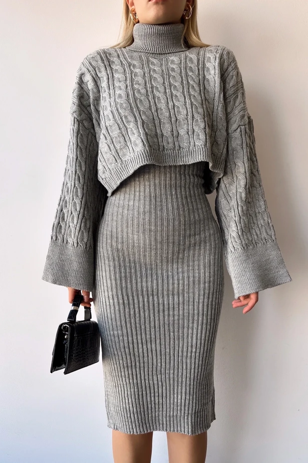 Boğazlı Crop Kazak Triko Elbise Takım