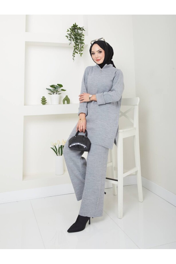 Fermuar Detaylı Triko Takım Gri