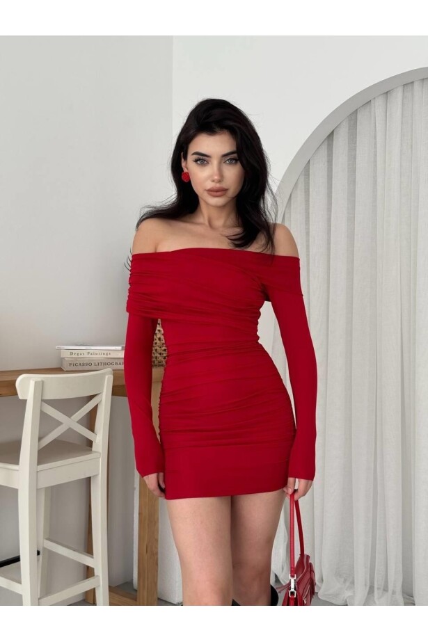 Straplez Elbise Kırmızı