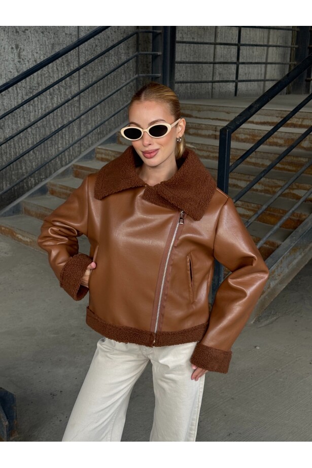 Fermuar Detaylı İçi Kürklü Suni Deri Ceket Kahve