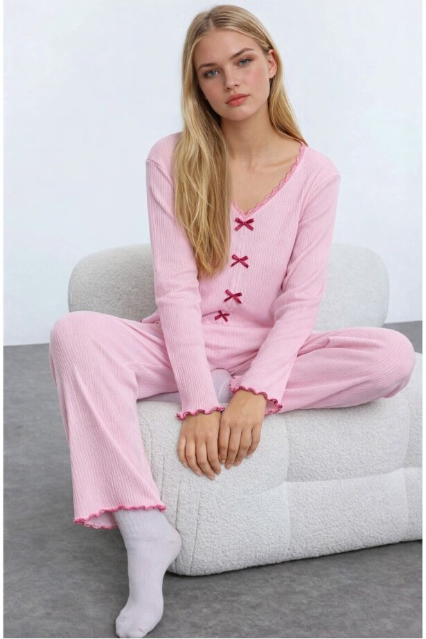 Pamuklu Dantel ve Fiyonk Detaylı Fitilli Örme Pijama Takımı