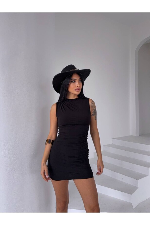 Sandy Kumaş Yaka Detay Elbise Siyah